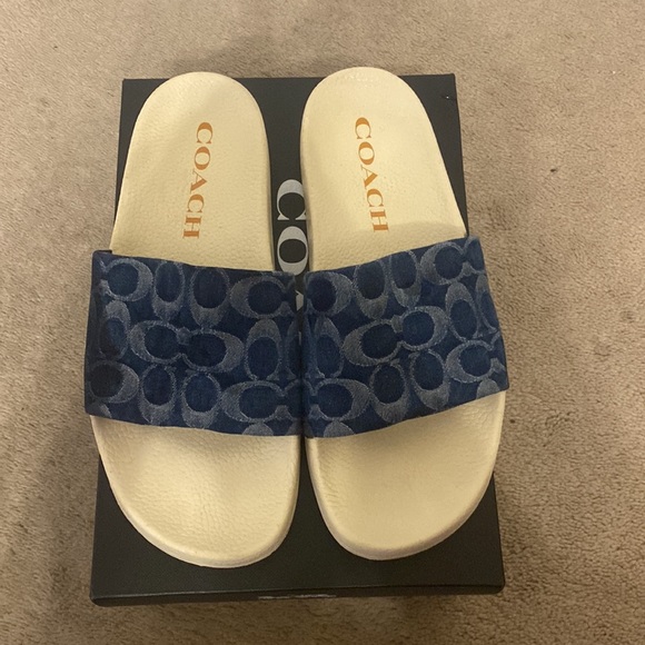 Coach DNM Slides - Picture 2 of 4